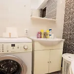 Апартаменты Old Town Golden Solace Бухарест