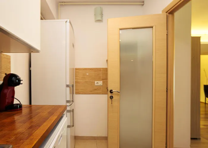 Old Town Golden Solace Апартаменти *