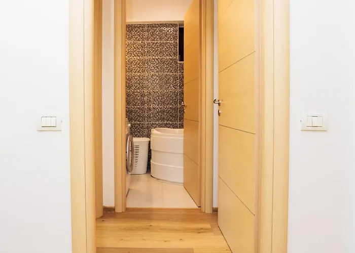 Old Town Golden Solace