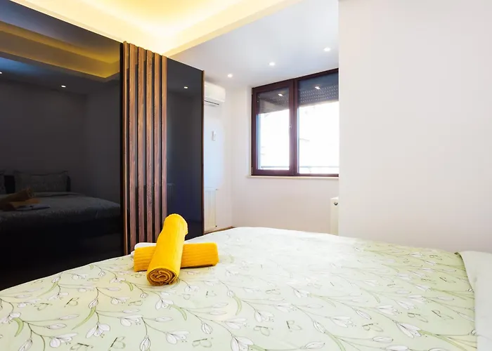 Apartamento Old Town Golden Solace